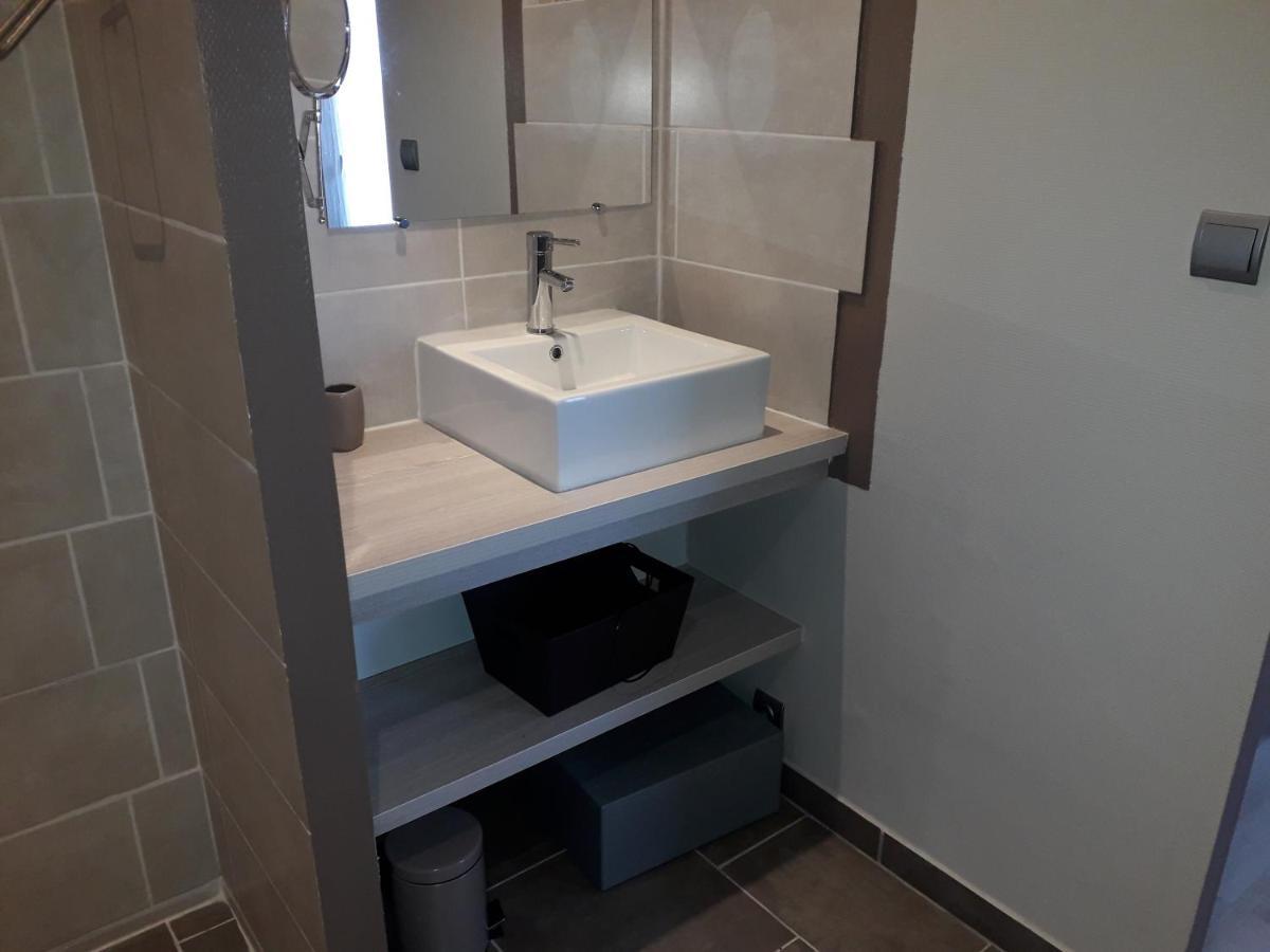 Apartamento La Bonne Rencontre Chassiers Exterior foto